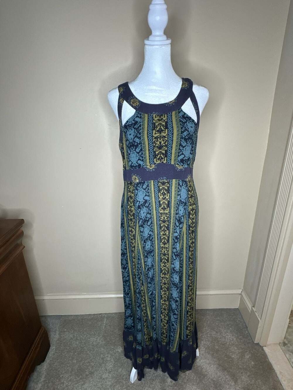 Free People Maxi Dress Size 12 Boho Paisley Print Lace-Up Back